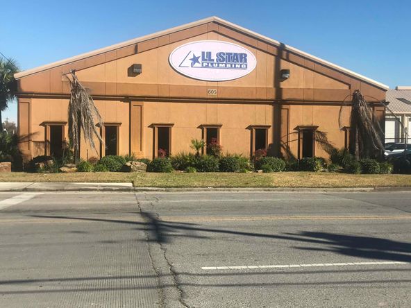 All Star Plumbing: 605 S 4th St, Beaumont, TX 77701